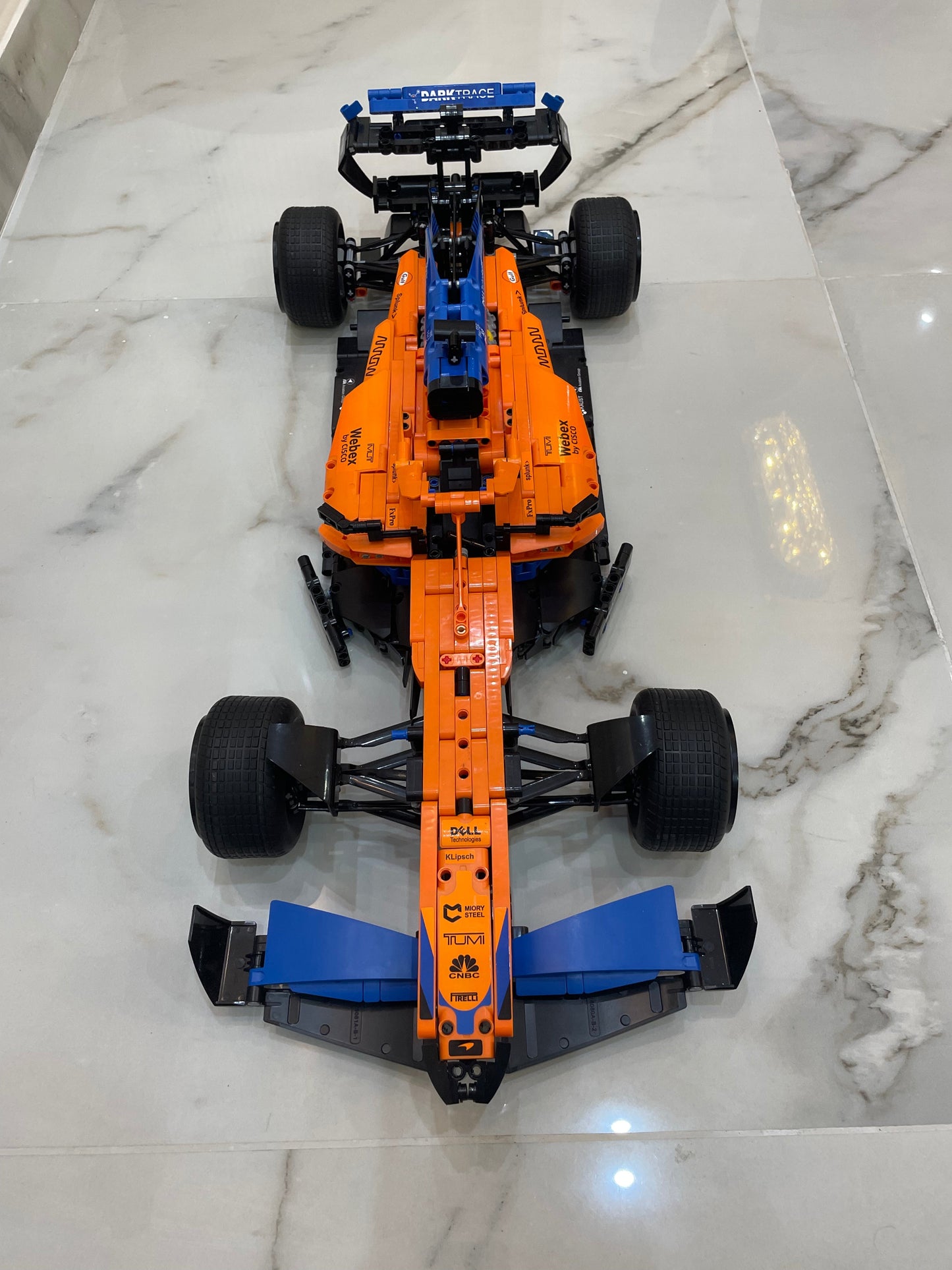 A McLarens Formula 1 ل ي ج و مكلارن فورميلا ١