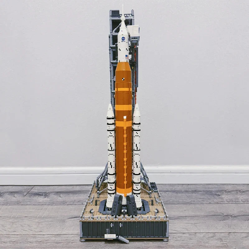 A  . Artemis Space Launch System Rocket Building Blocks Construction Bricks ل ي ج و