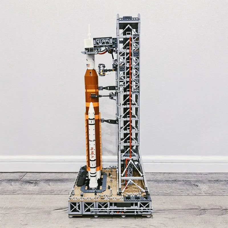 A  . Artemis Space Launch System Rocket Building Blocks Construction Bricks ل ي ج و