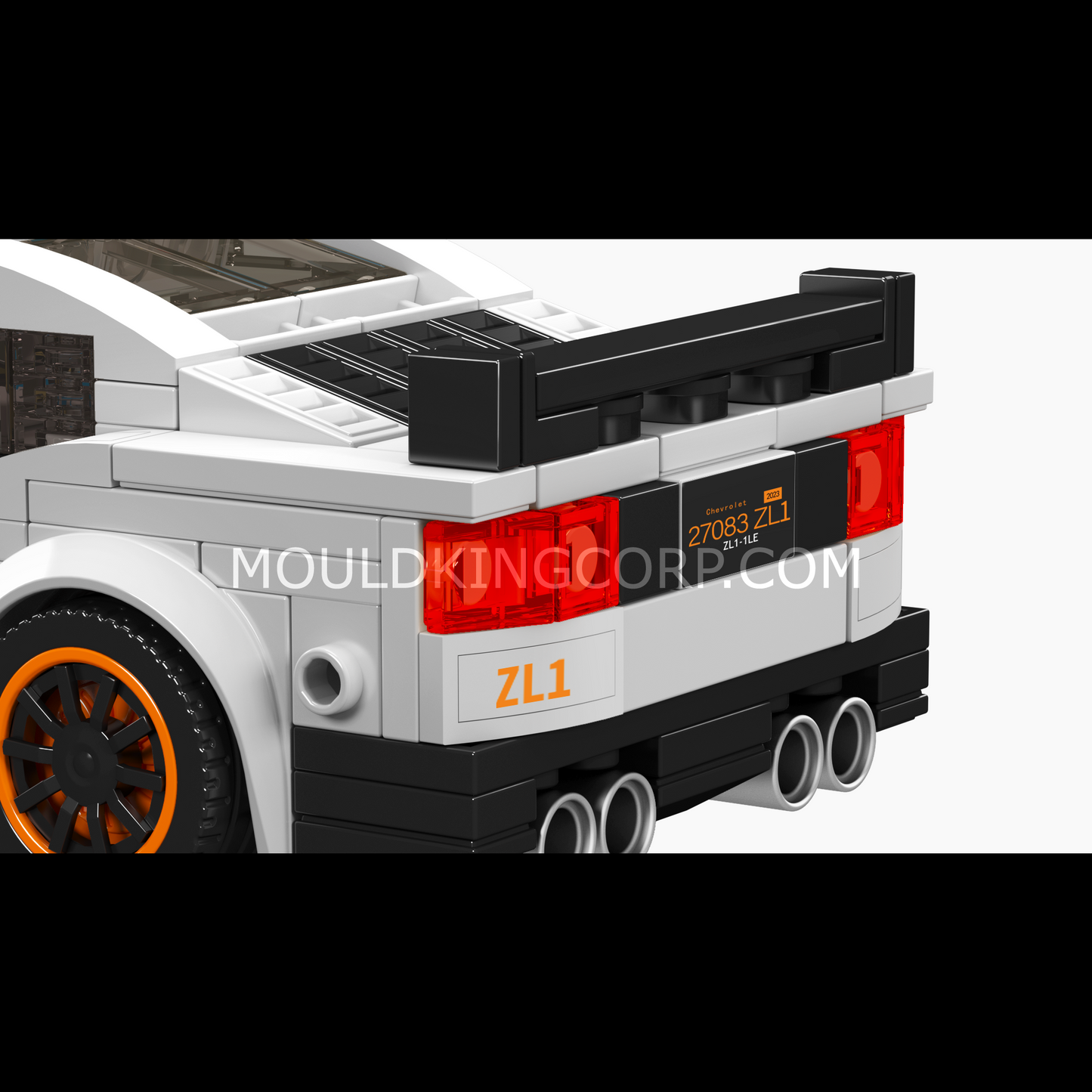 A  Mould King 27083 Camaro Muscle Car Model Building Set | 421 Pcs